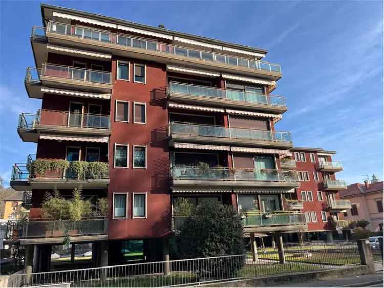 Quadrilocale in vendita in Via Silvestro Sanvito 54, Varese -  n° 397943