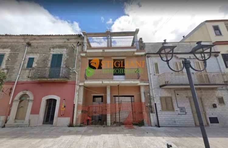 Appartamento in Corso Vittorio Veneto, Poggio Imperiale, 6 locali