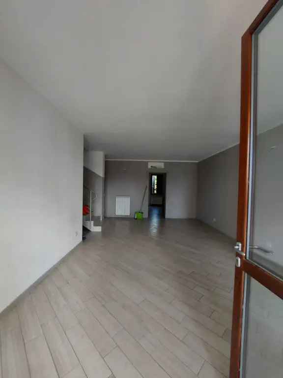 Villa a schiera in Cortemaggiore, Cortemaggiore, 4 locali, 3 bagni