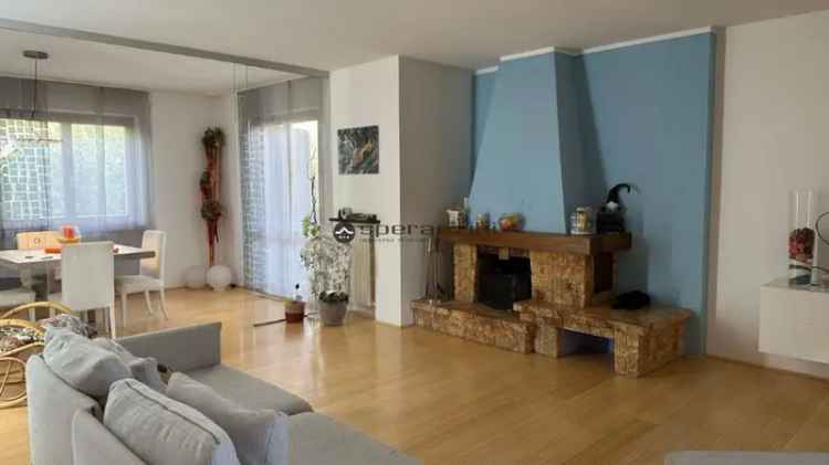 Villa in Via Villa Adanti, Cartoceto, 5 locali, 3 bagni, 346 m²