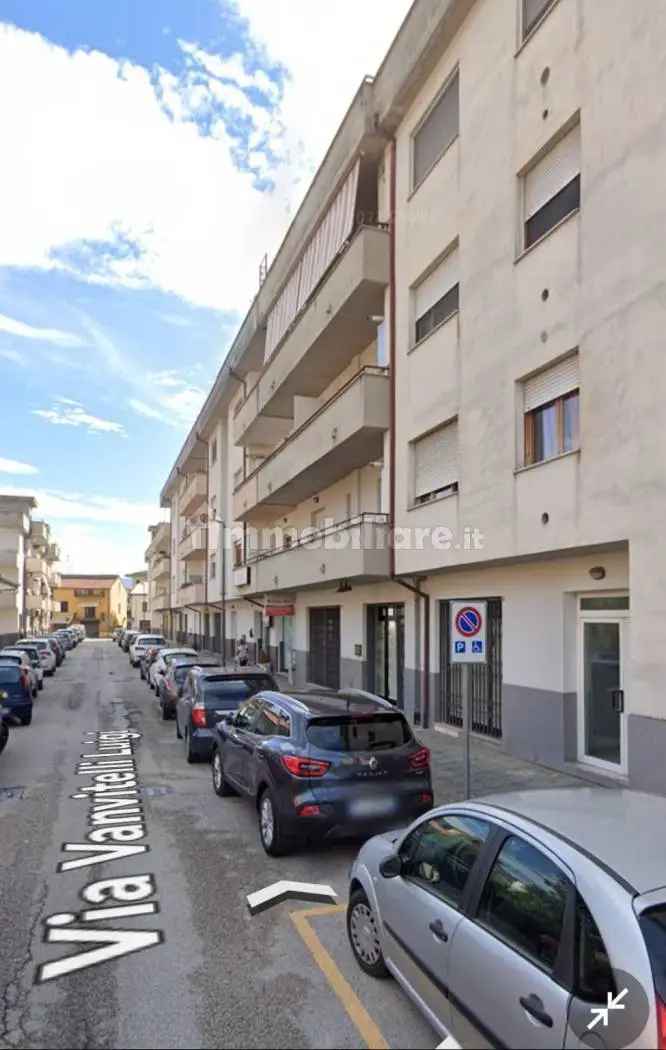 Appartamento via Luigi Vanvitelli, Centro, Venafro