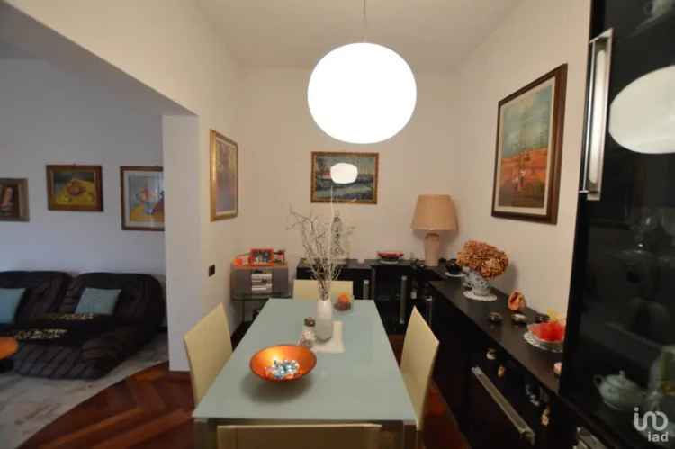 Vendita casa indipendente 13 locali di 180 m² in Millesimo (17017) - 71810 - iad