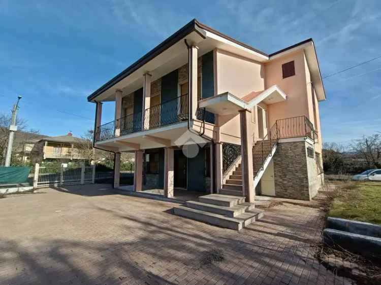 Villa bifamiliare via della Libertà 34, Centro, Vignole Borbera