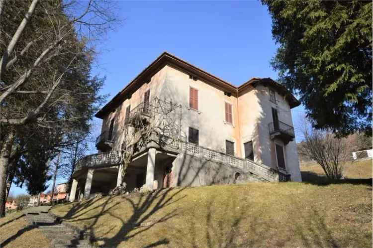 Villa in Via Piazzo 1, San Giovanni Bianco, 11 locali, 2 bagni, 550 m²