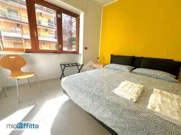 Appartamento In Affitto in Napoli, Campania