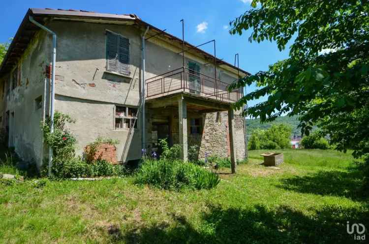 Vendita casa indipendente 13 locali di 240 m² in Cengio (17056) - 119283 - iad