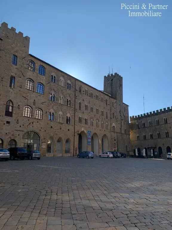 Appartamento in Via Franceschini 10, Volterra, 5 locali, 2 bagni