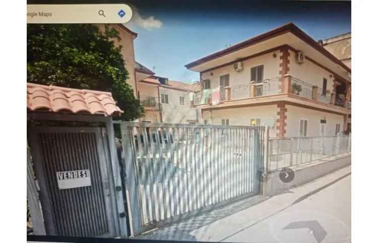 Casa indipendente in vendita a Recale, Via Municipio 167