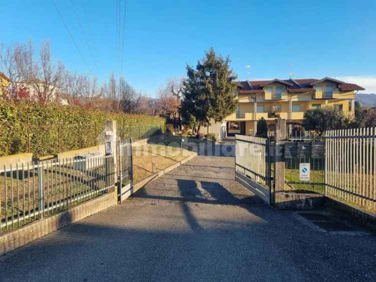 Villa a schiera via Galileo Galilei, Brembate di Sopra