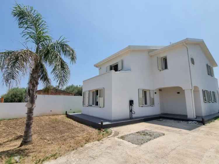 Villa singola in Via DUE TORRI 161, Milazzo, 4 locali, 2 bagni, 180 m²