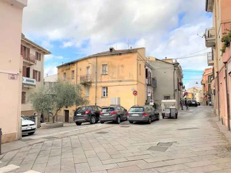 Terratetto unifamiliare via Guglielmo Marconi, Centro, Nuoro