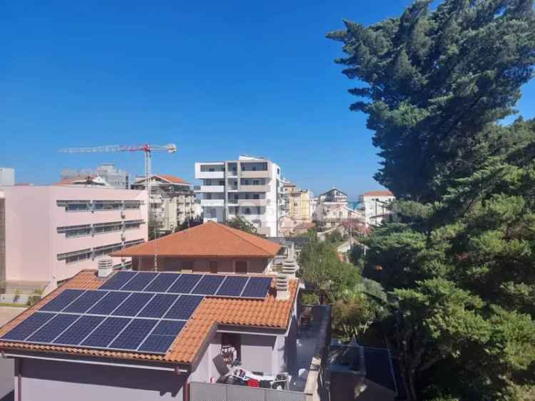 Quadrilocale via Torquato Tasso 43, Via Venezia - Lungofiume Paolucci, Pescara