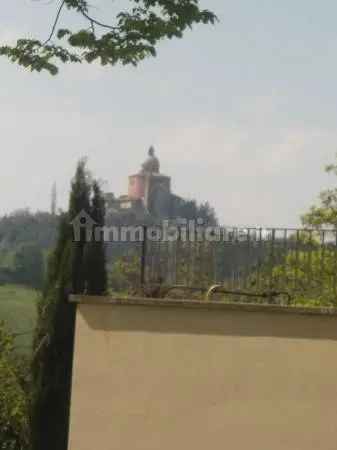 Attico via di Jano, Colli San Mamolo, Bologna