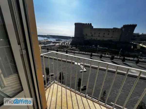 Monolocale Arredato Napoli Centro Storico Vista Maschio Angioino