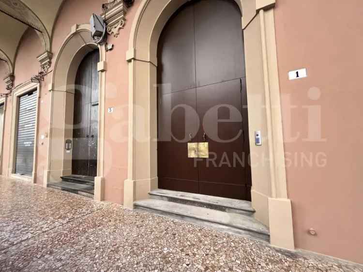 Appartamento in Via Indipendenza, 7, Bologna (BO)