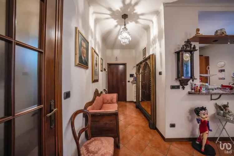 Vendita villa a schiera 20 locali di 250 m² in Langhirano (43013) - 123846 - iad