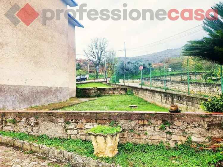 Villa bifamiliare via parito, 0, Centro, Piedimonte San Germano