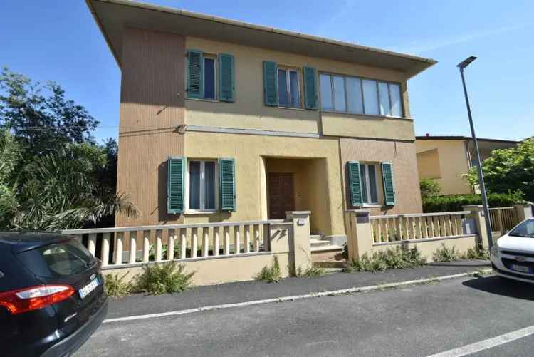 Villa in Via Mascagni, Rosignano Marittimo, 12 locali, 2 bagni, 350 m²