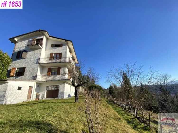 Casa-indipendente in Vendita a Alessandria di 400 m² con 17 locali