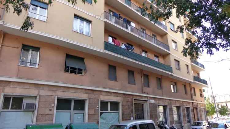 Appartamento in Piazza Nicolò Barabino 10, Genova, 5 locali, 1 bagno