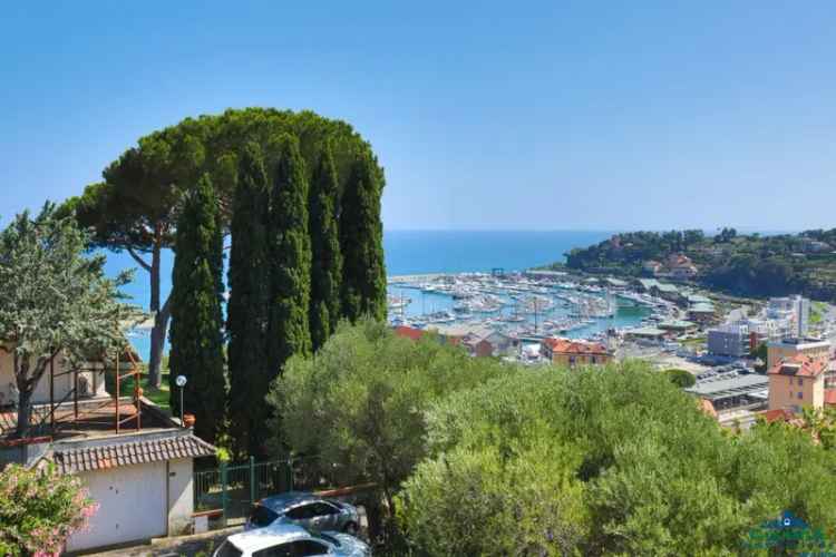 Villa in Via Livio Canale 72, Varazze, 19 locali, 550 m², buono stato