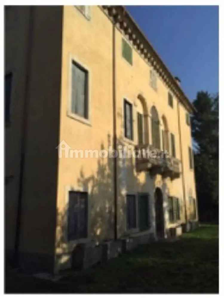 Villa unifamiliare via Dante, 4, Centro, Cologna Veneta