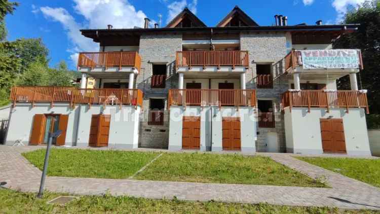 Villa plurifamiliare via Clef 25, Aprica