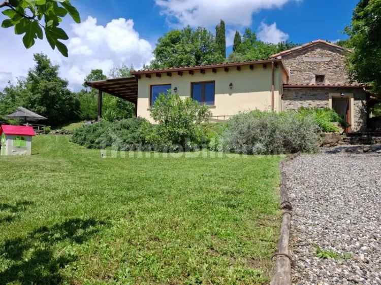 Villa unifamiliare via Bastia, Bastia, Licciana Nardi