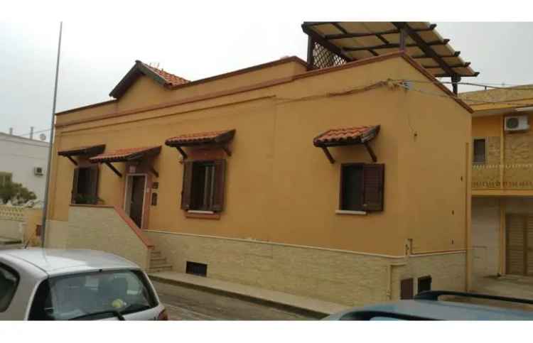 Casa indipendente in vendita a Crispiano