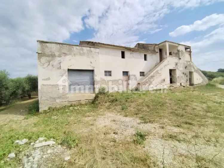 Rustico contrada spiagge 23, Monteprandone