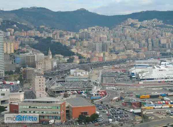 Appartamento In Affitto in Genova, Liguria