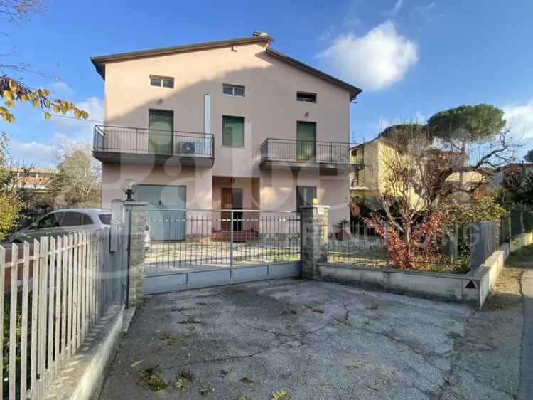 Casa Indipendente in Via Casciolano, 58, Perugia (PG)