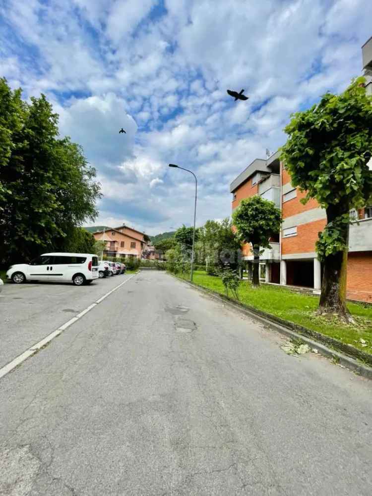 Quadrilocale via Torricella di Sotto, Sant'Anna, Brescia