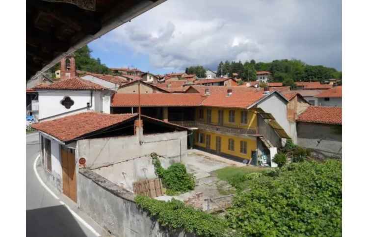 Casa indipendente in vendita a Maglione