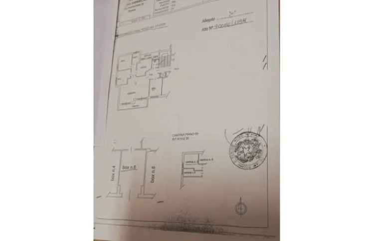 Quadrilocale in vendita a Roma, Zona Romanina