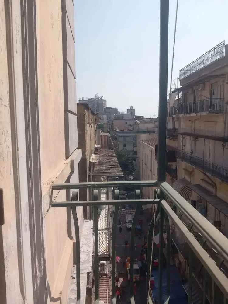 Appartamento in Via Vicaria Vecchia, 12, Napoli (NA)