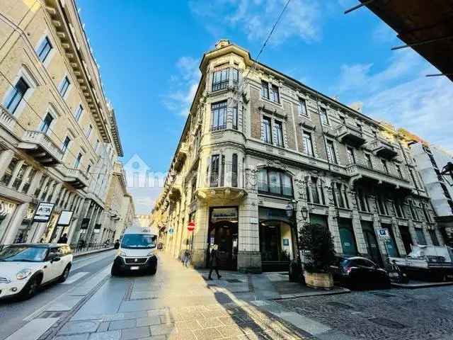 Quadrilocale via Monte di Pietà, Via Roma, Torino