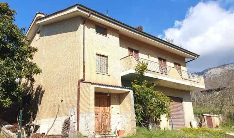 Villa unifamiliare via Colli 33, Serrone