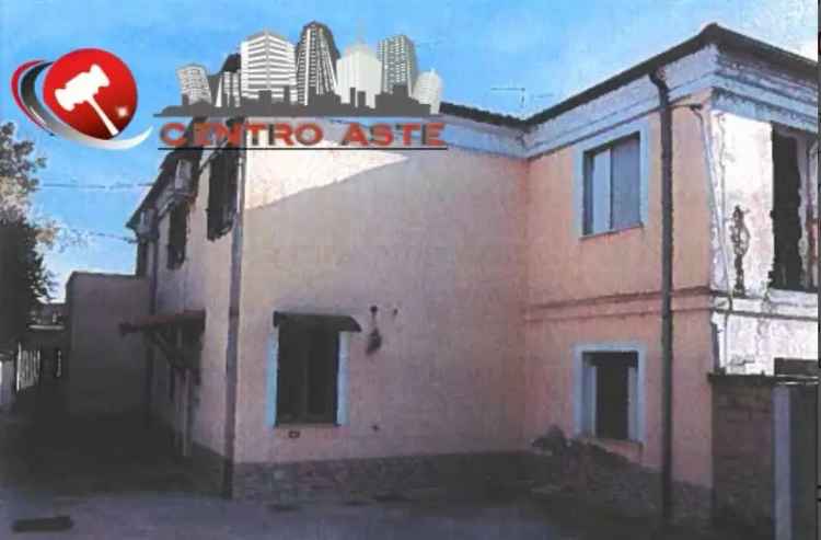 Rustico - casale all'asta via L'Aquila 6/6, Torrevecchia Teatina