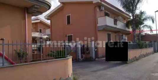 Villa all'asta via Pezza del Pioppo, 28, 98057 Milazzo Italia, Milazzo