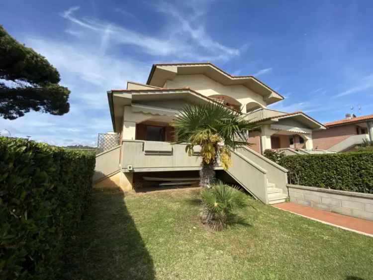 Villa a schiera in Via Litoranea, Follonica, 2 locali, 1 bagno, 50 m²