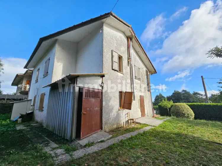 Villa bifamiliare via Poggio Momigno, Femminamorta, Marliana