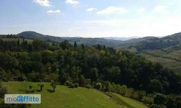 Appartamento In Affitto in Via dei Colli, Bologna, Emilia-Romagna