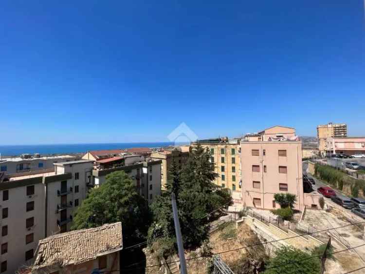 Bilocale via dell'Annunziata 10, Via Imera, V. della Vittoria, Via Dante A., Agrigento