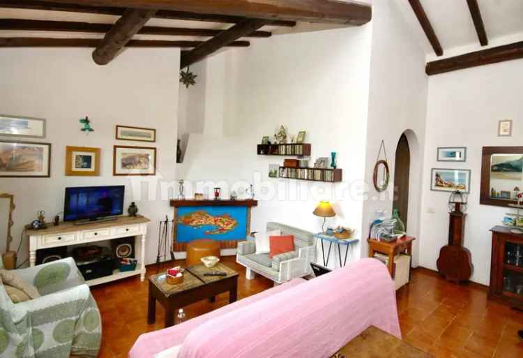 Appartamento via Casa del Duca, Portoferraio