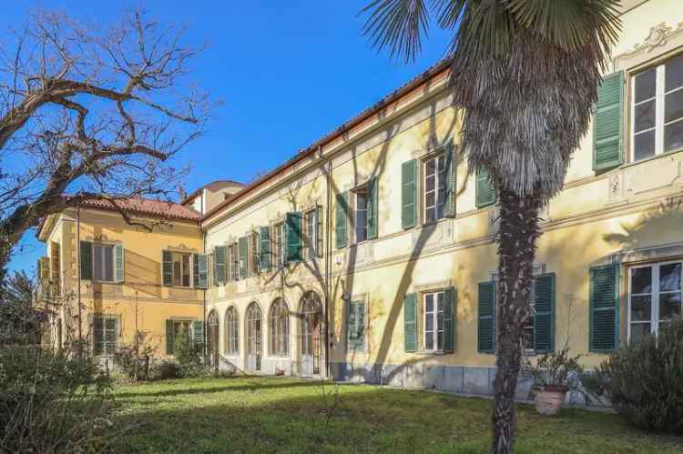 Villa in Via IV Novembre, Trofarello, 5 locali, 3 bagni, 1300 m²