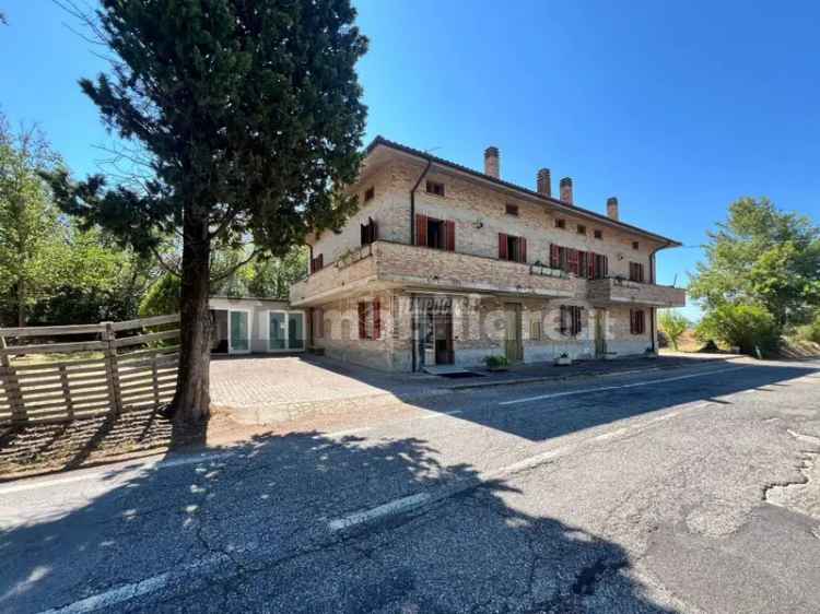 Villa unifamiliare Strada Provinciale Montefabbri 56, Urbino