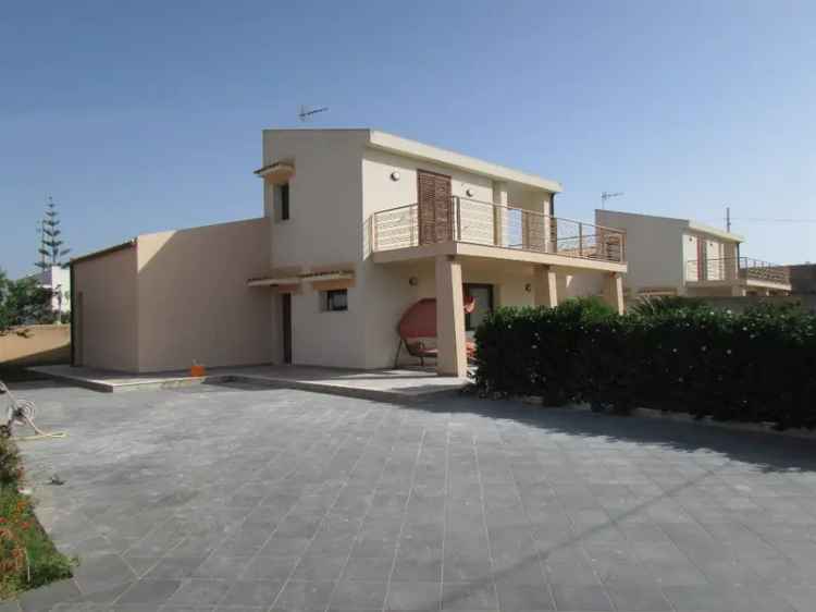 Villa in Via Torre Del Tradimento, Sciacca, 7 locali, 3 bagni, 152 m²