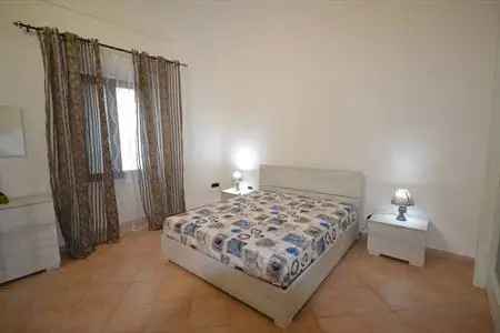 Loft 37 mq La Maddalena - vicino al porto - ideale per coppie