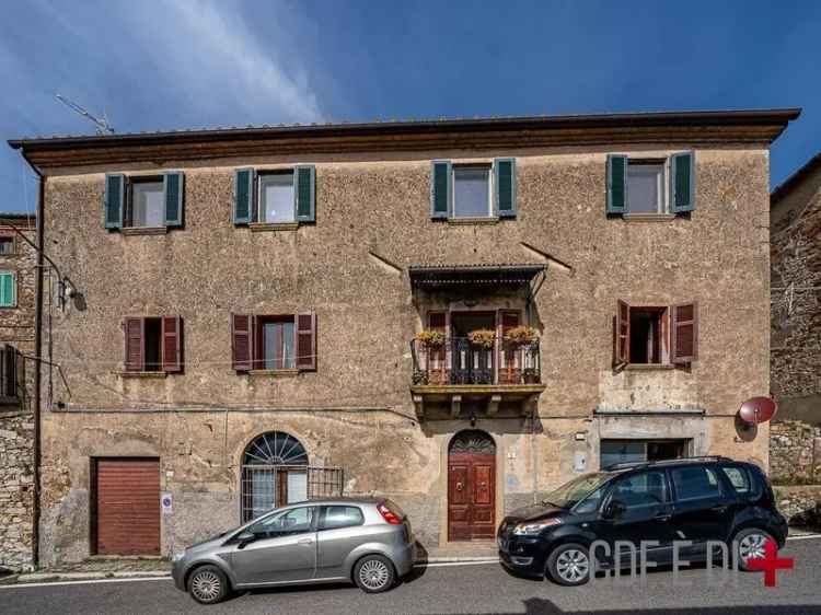 Trilocale piazza Giacomo Matteotti, Centro, Massa Marittima